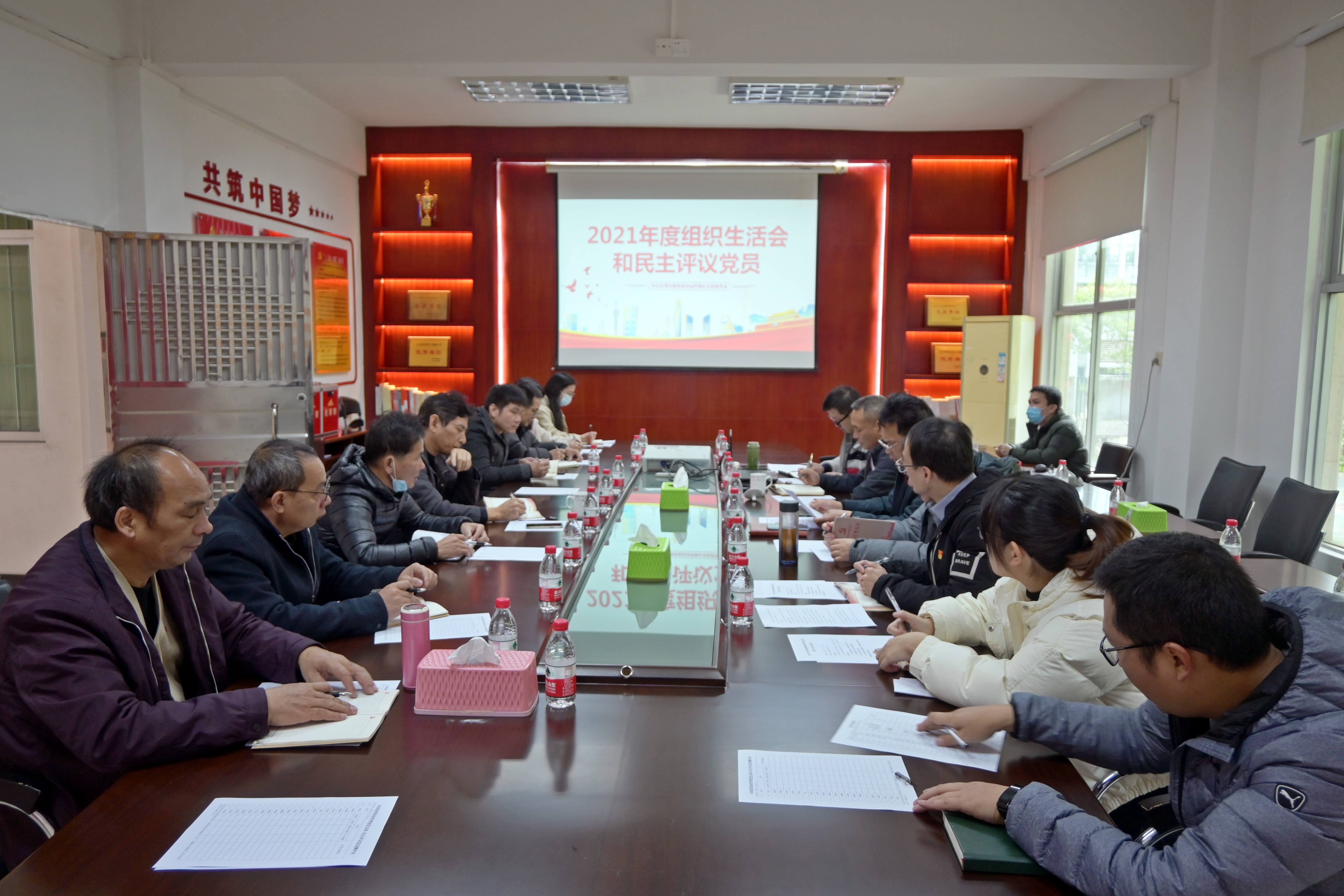 照片2.JPG