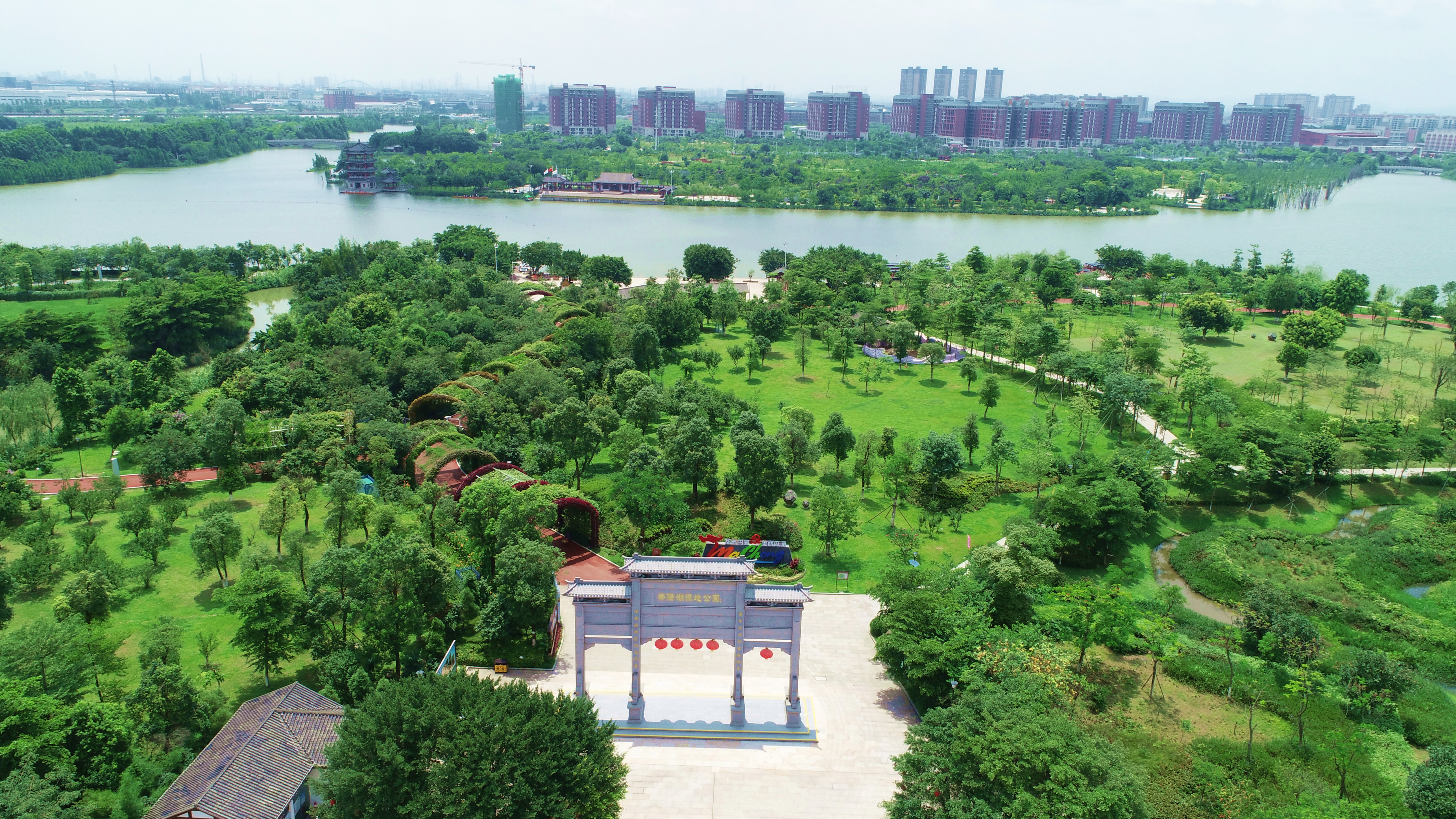 麻涌镇华阳湖碧道1.jpg