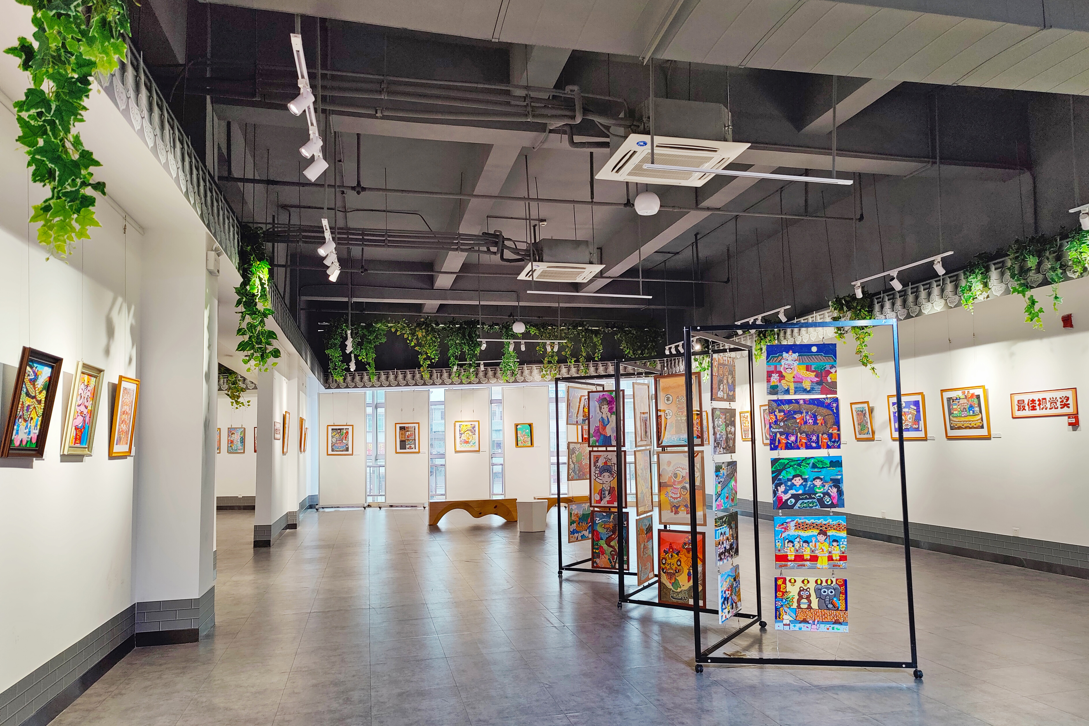 第二届“传承经典 非遗所思”创意绘画大赛及作品展.jpg